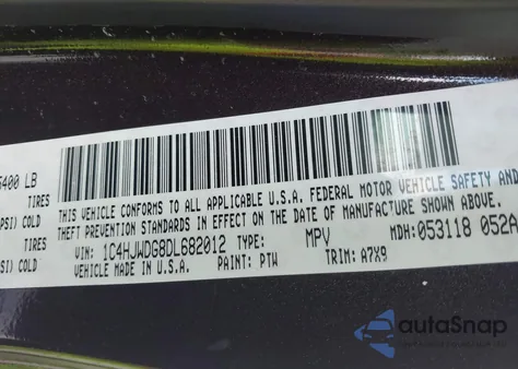 2013 Jeep Wrangler Unlimited Sport z USA, uszkodzony, nr VIN 1C4HJWDG8DL682012